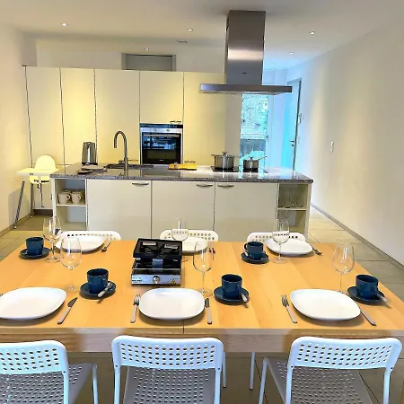 Vakantiehuis Swisshut Modern 10min West Station - Markt *